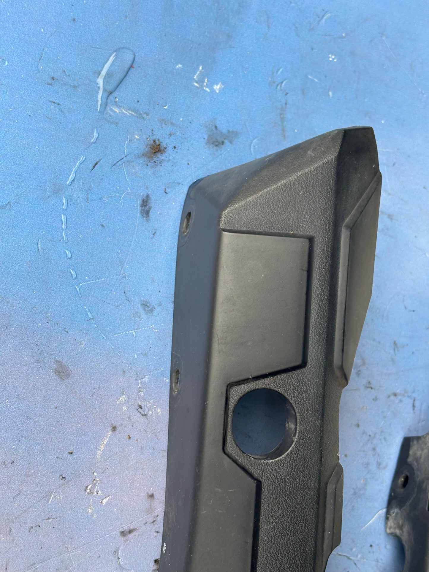 Paire carénage coque arrière yamaha tracer 900 2015/2017