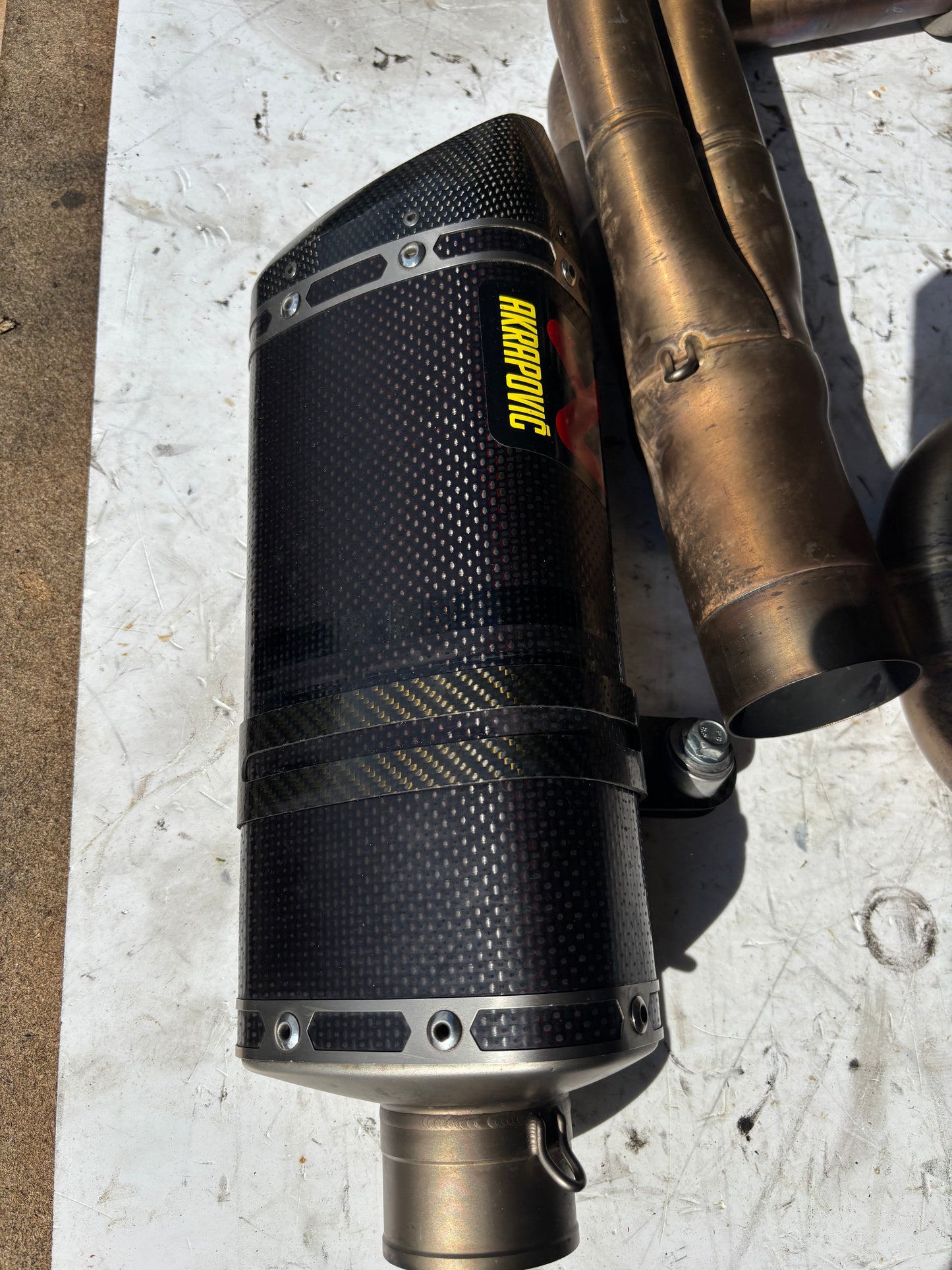Ligne échappement akrapovic  S-Y9R2-AFC yamaha mt 09 2013-2020