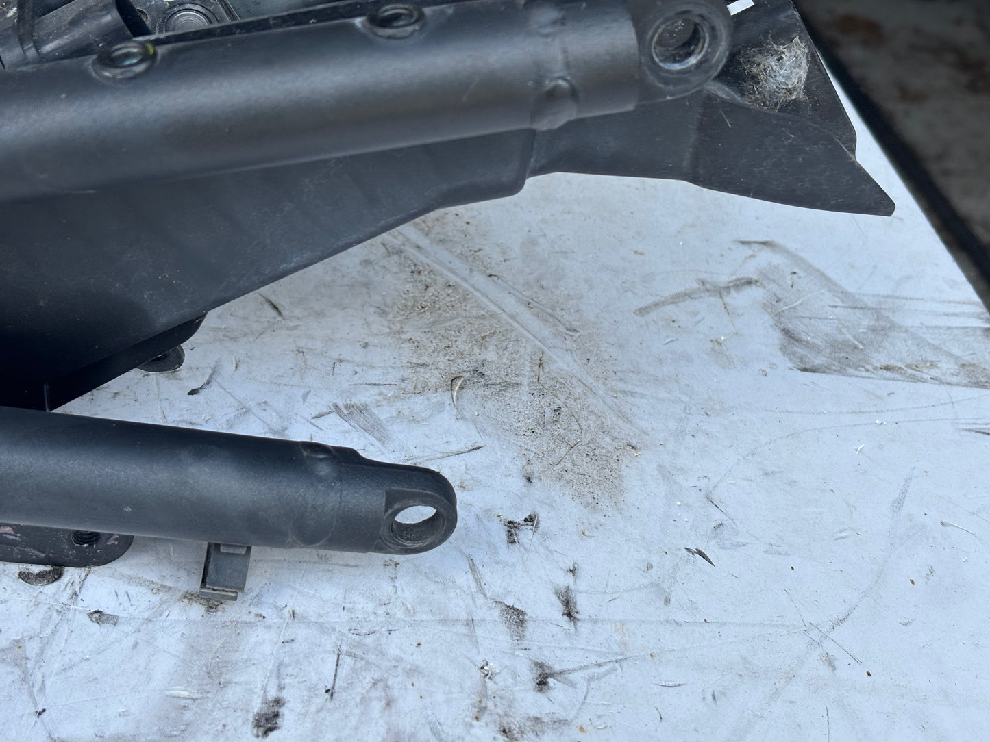 Boucle bati arrière yamaha tracer 900 2015/2020 ex police