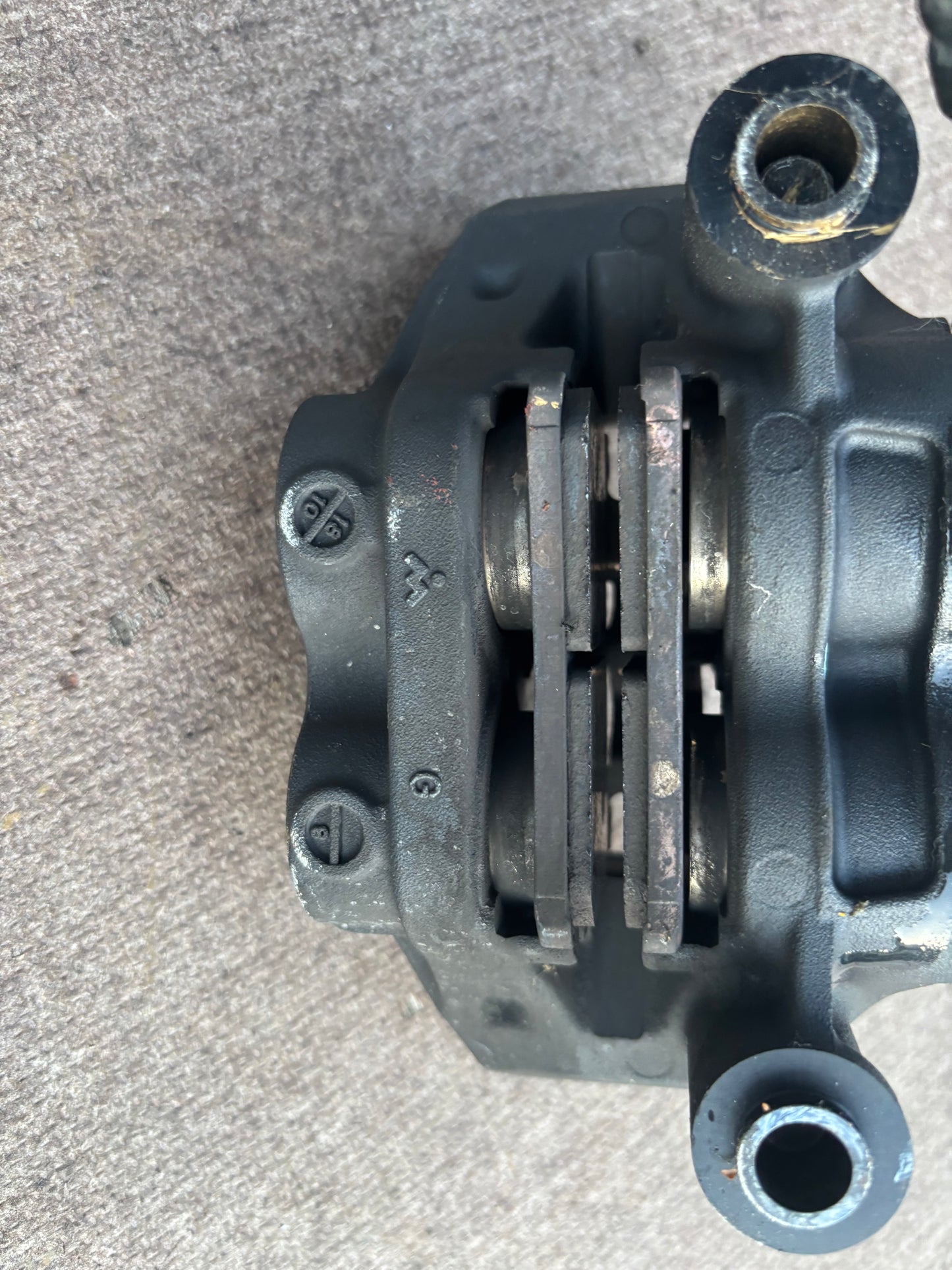 Étrier frein avant yamaha Mt09 tracer 900 radial 108 mm