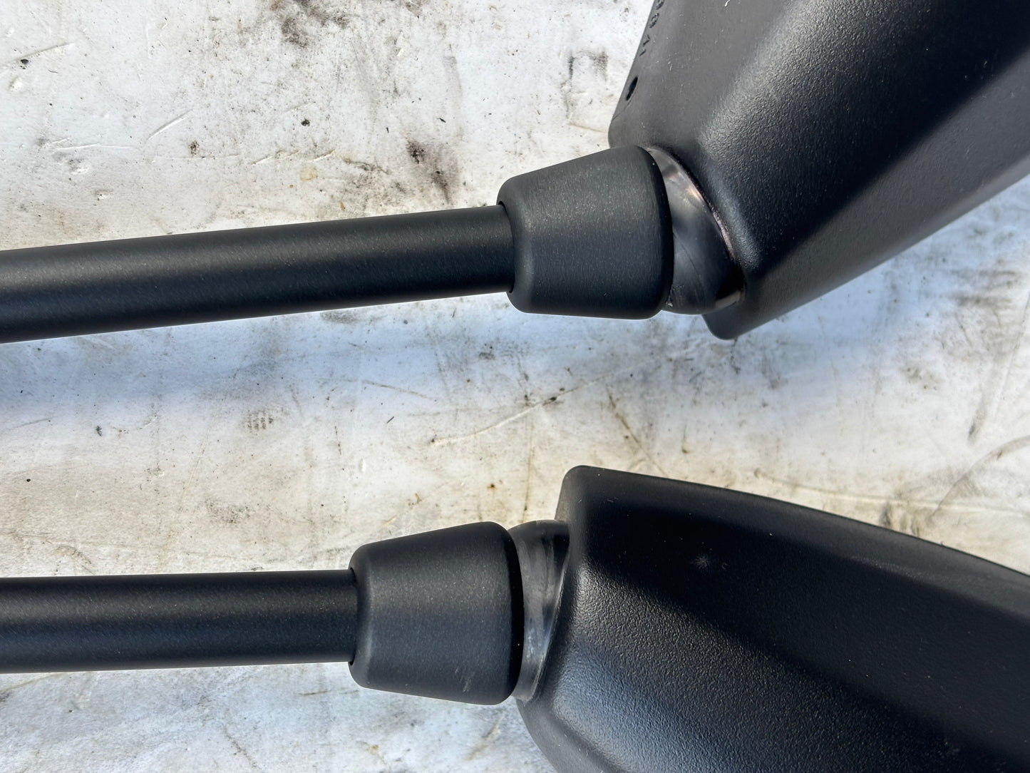 Paire de rétroviseur droit et gauche yamaha mt 07 mt07 2025