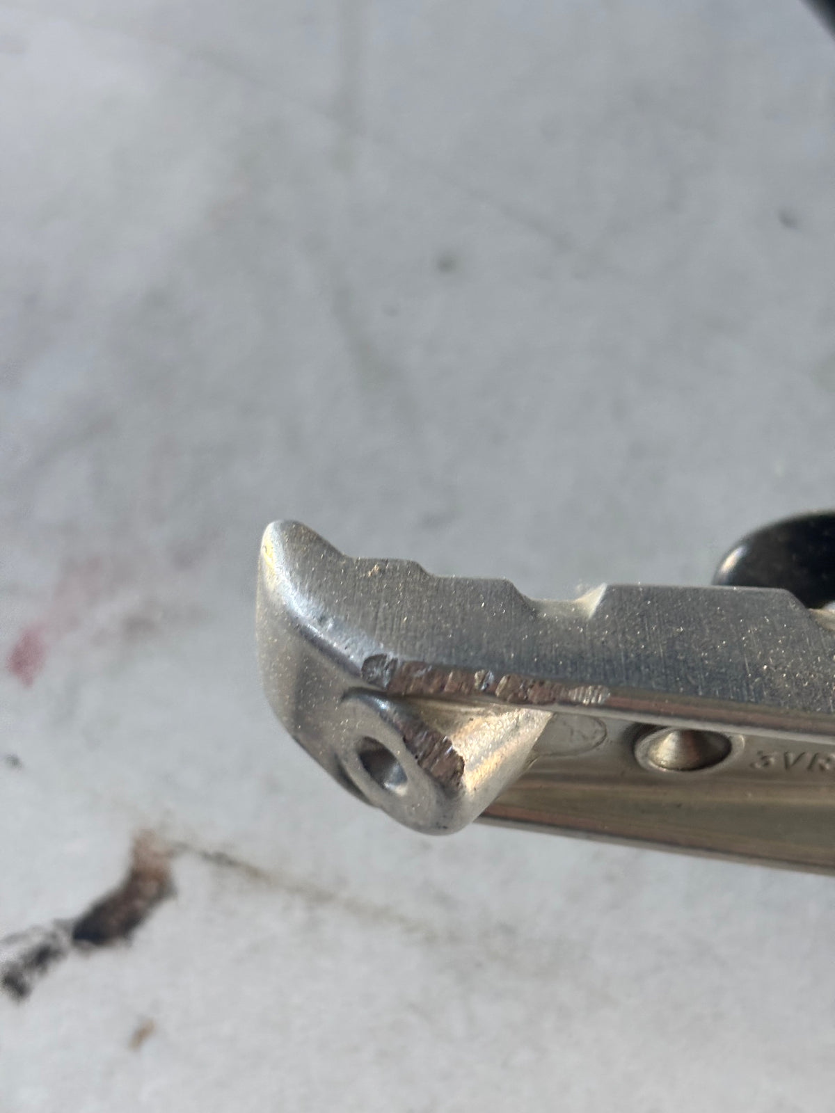 Paire platine cale pied arrière Yamaha mt09 2013/2020