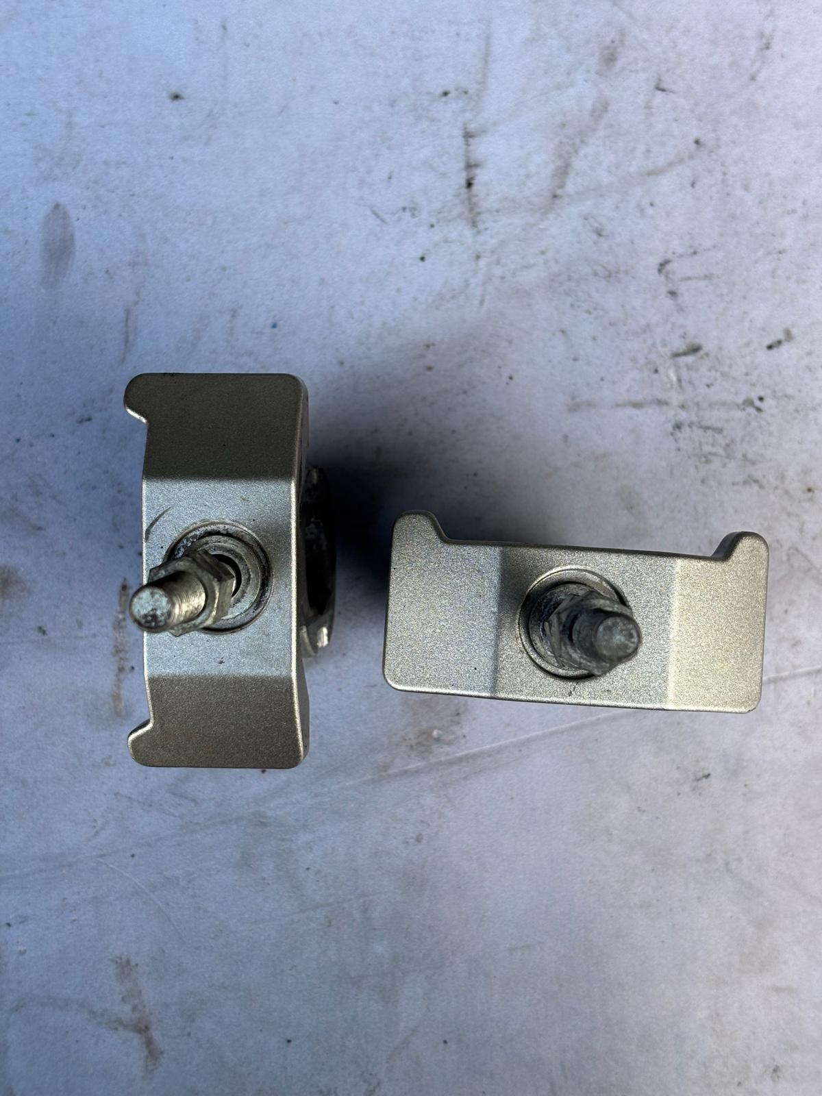 Paar X2 Kettenspanner Yamaha MT07 MT 07